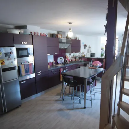 90 M2