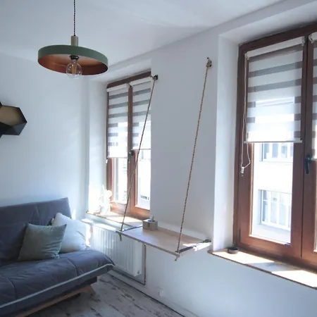 90 M2 * Vic-sur-Seille