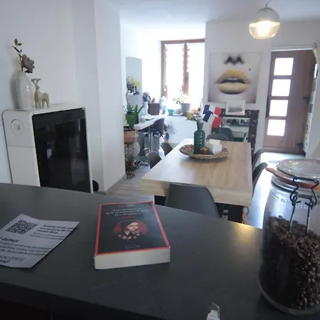 90 M2
